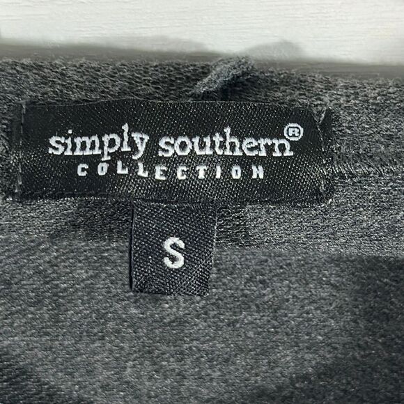 Simply Southern Small Gray Hoodie Lightweight Pullover - Picture 14 of 15